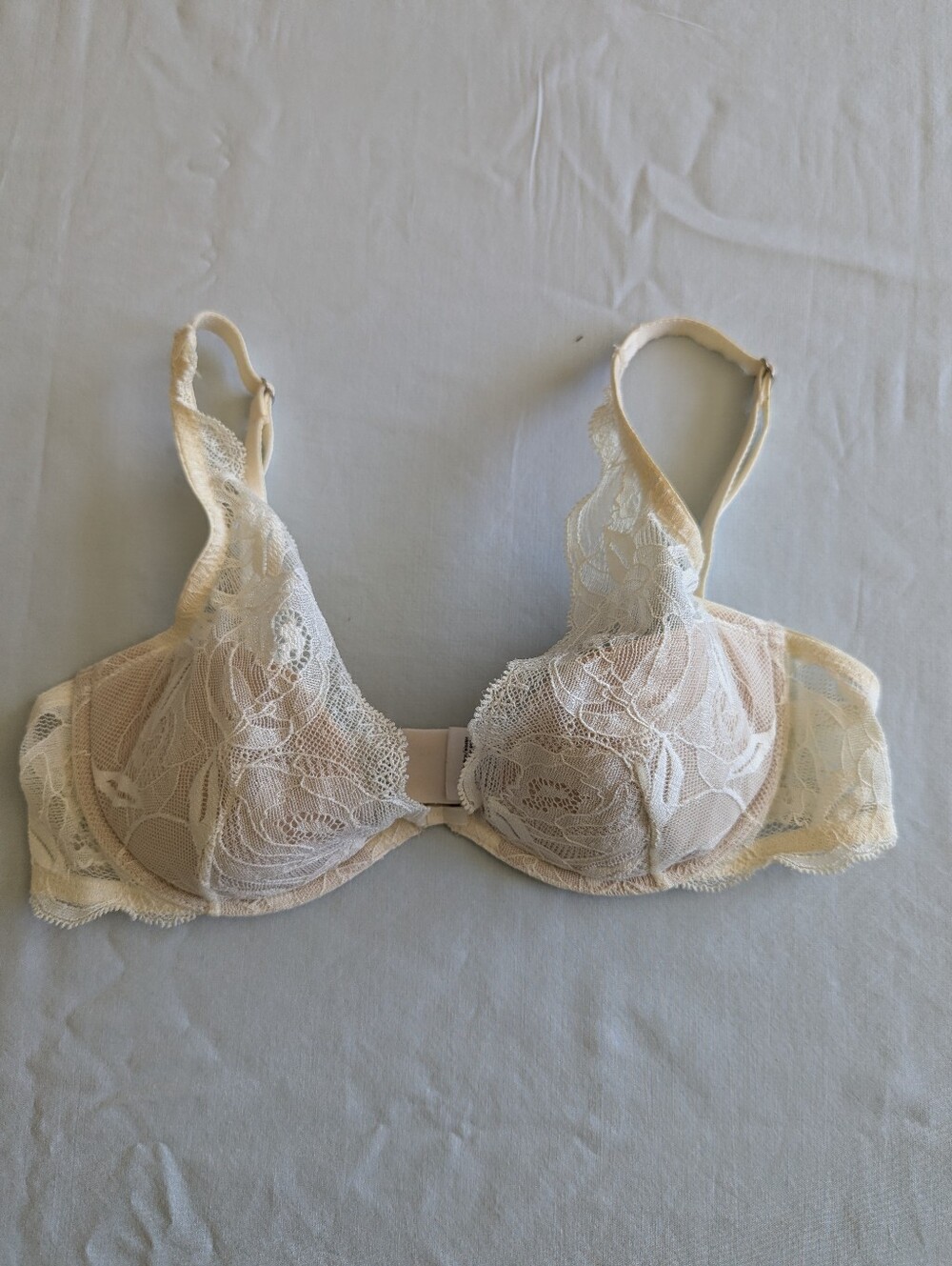 Calvin Klein Perfectly Fit Lace Plunge Bra